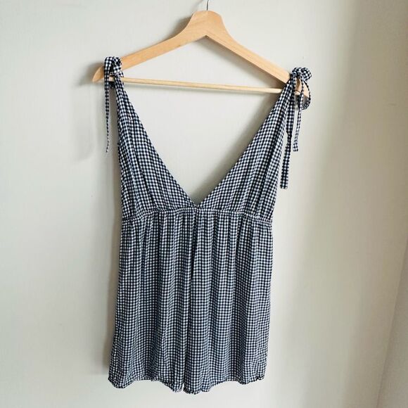 Urban Outfitters Black and White Checkered Romper - Picture 7 of 9